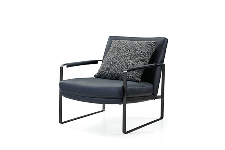 Modern Leather Accent Chairs Nalchik DY2005